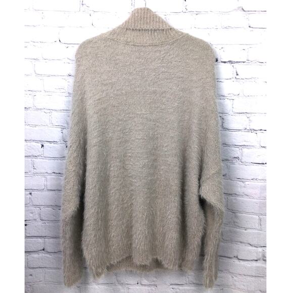 Express Shaggy Alpaca Blend Batwing Tan Minimalist Turtleneck Preppy Sweater L - Picture 4 of 11